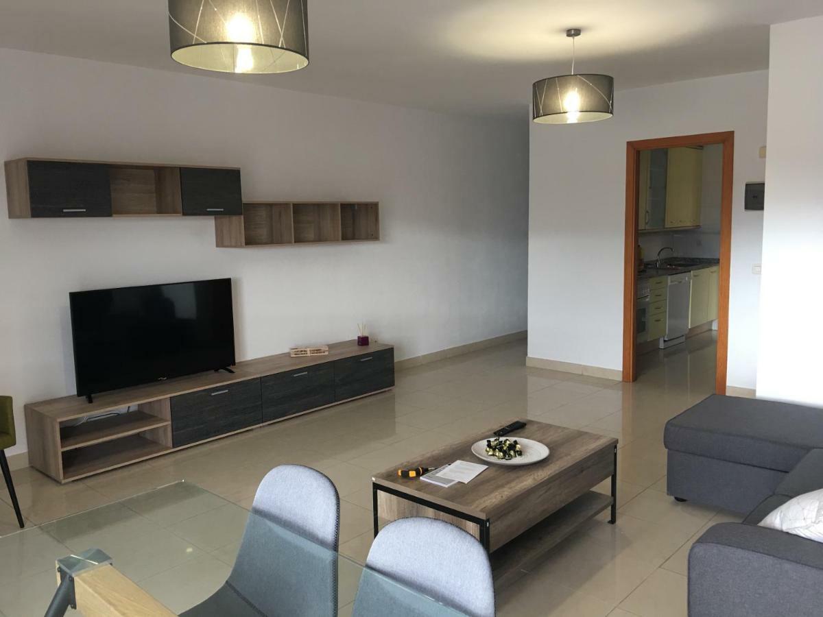 L&P Comfort Luxury House Vecindario  Buitenkant foto