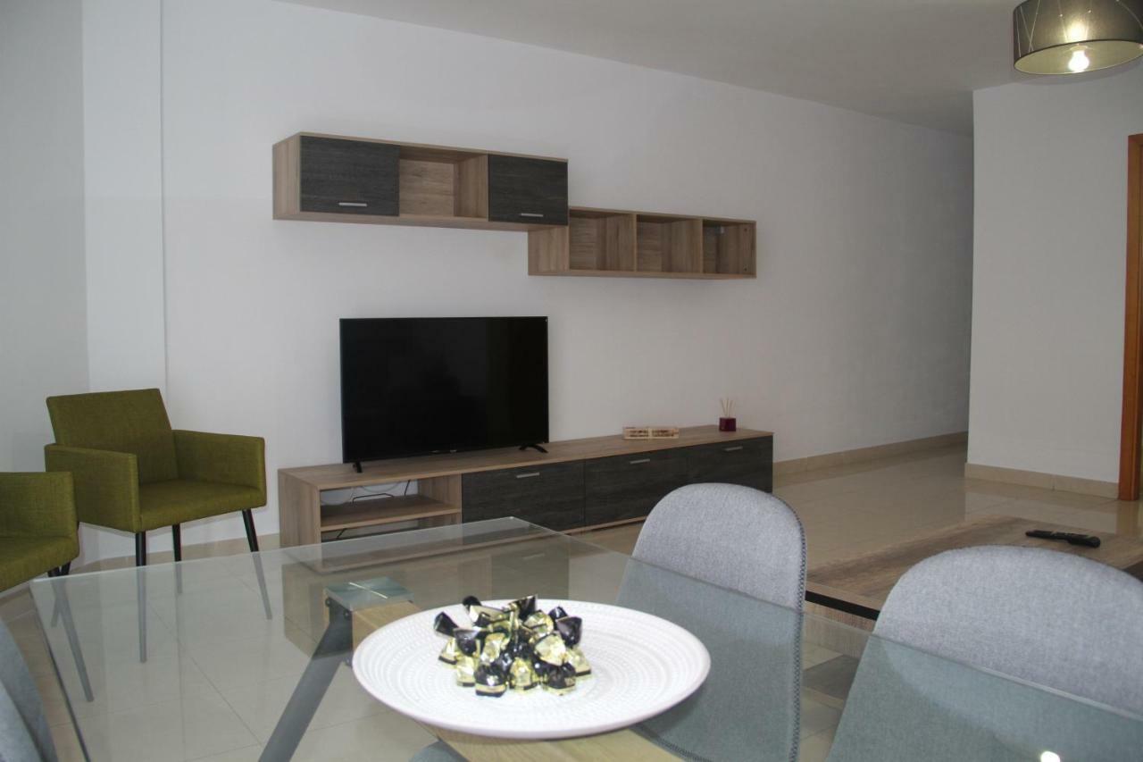 L&P Comfort Luxury House Vecindario  Buitenkant foto