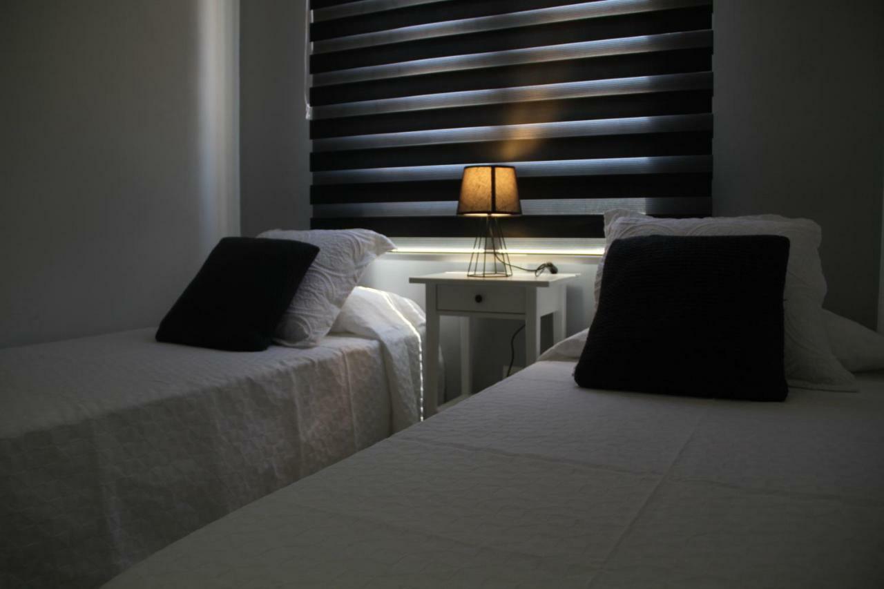 L&P Comfort Luxury House Vecindario  Buitenkant foto